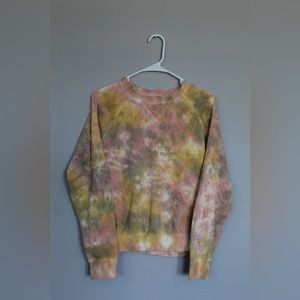 Old Navy tie dye in size small